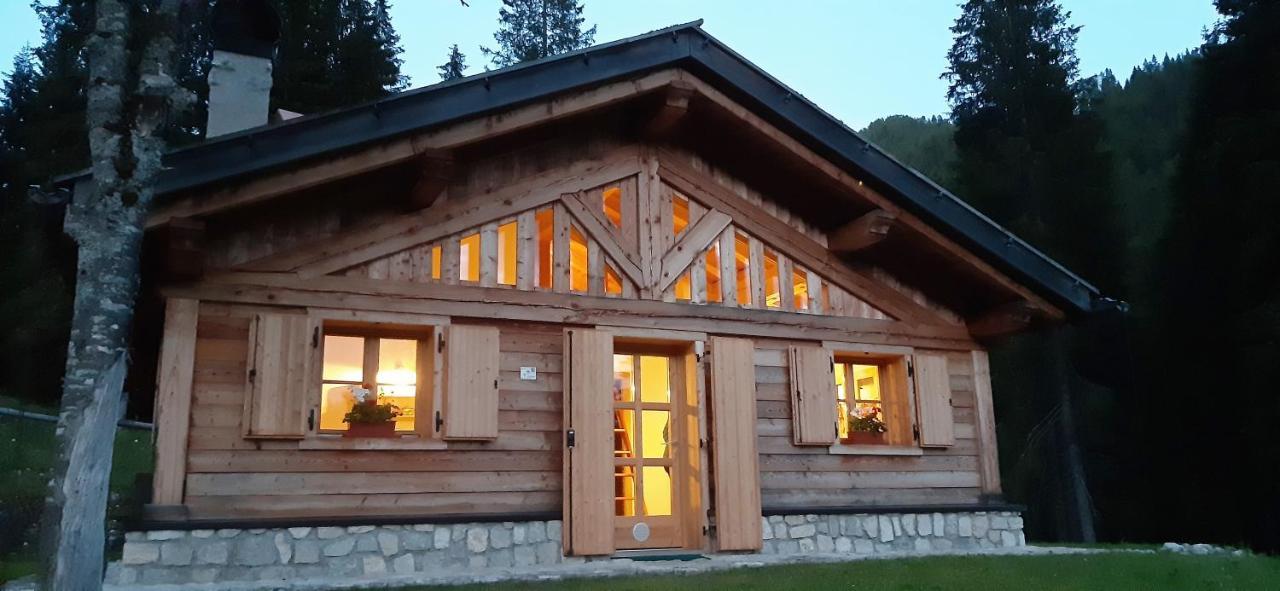 Chalet Brenta Dolomites Madonna Exteriér fotografie